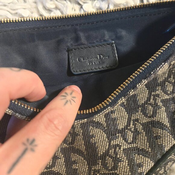 Authentic Dior Saddle bag - Picture 4 of 6